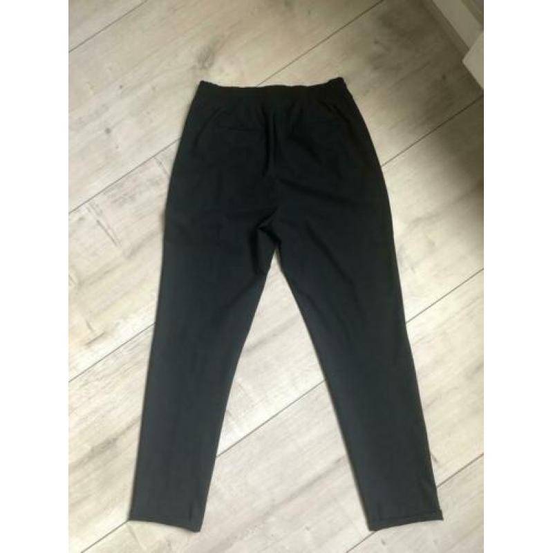 Zwarte pantalon Fifth House maat 38