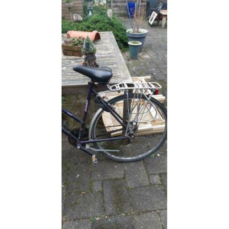 In een redelijk goede staat verkerende fiets!