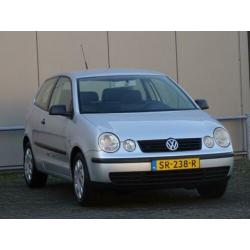 Volkswagen Polo 1.2-12V Comfortline APK /AIRCO/ BJ2003