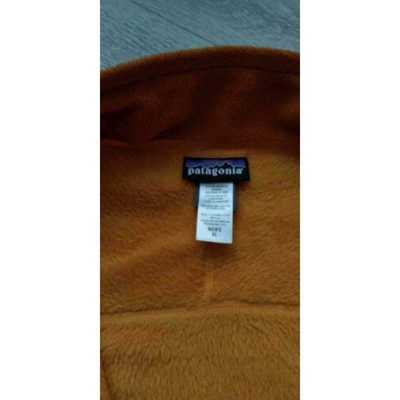 Patagonia Men's R2 Fleece XL kleur Sunset