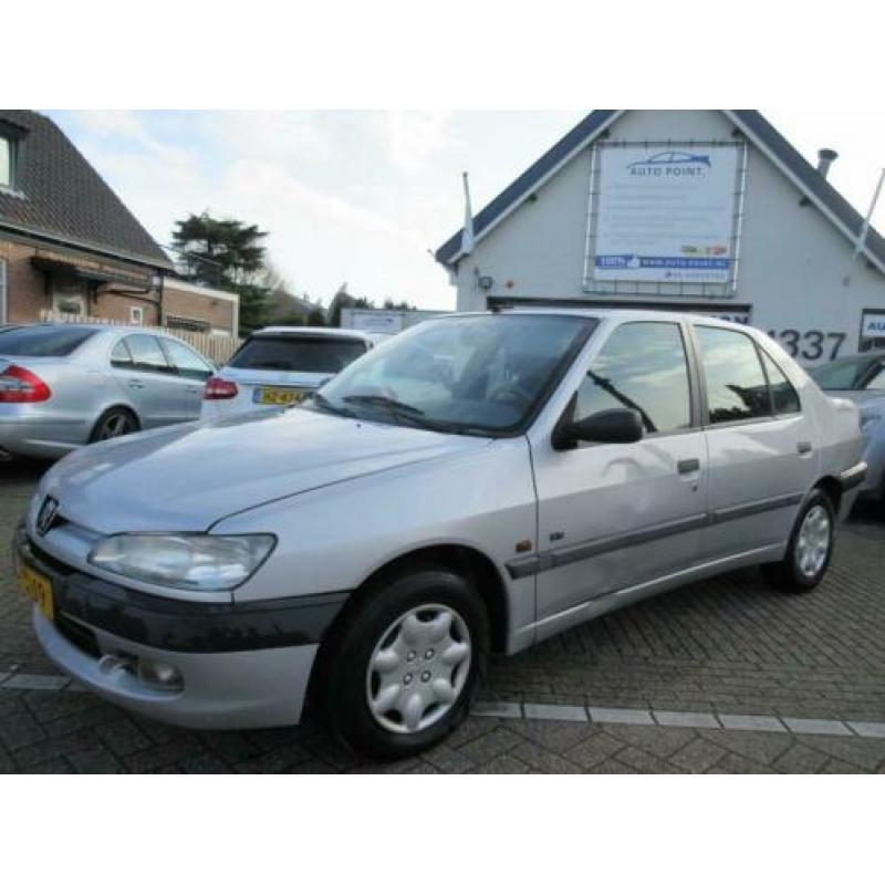 Peugeot 306 1.6 XR APK GEKEURD/STUURBEKRACHTIGING/AIRCO/RIJD