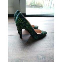 Originele pumps botanische print, maat 38 zgan!