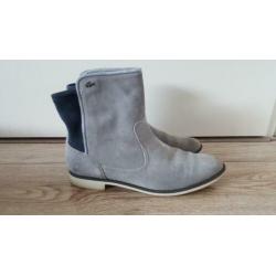 Boots van Lacoste maat 40