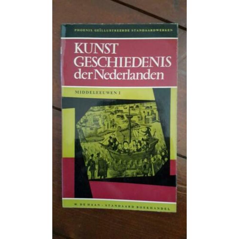 Complete reeks 12 delen Kunstgeschiedenis Nederland