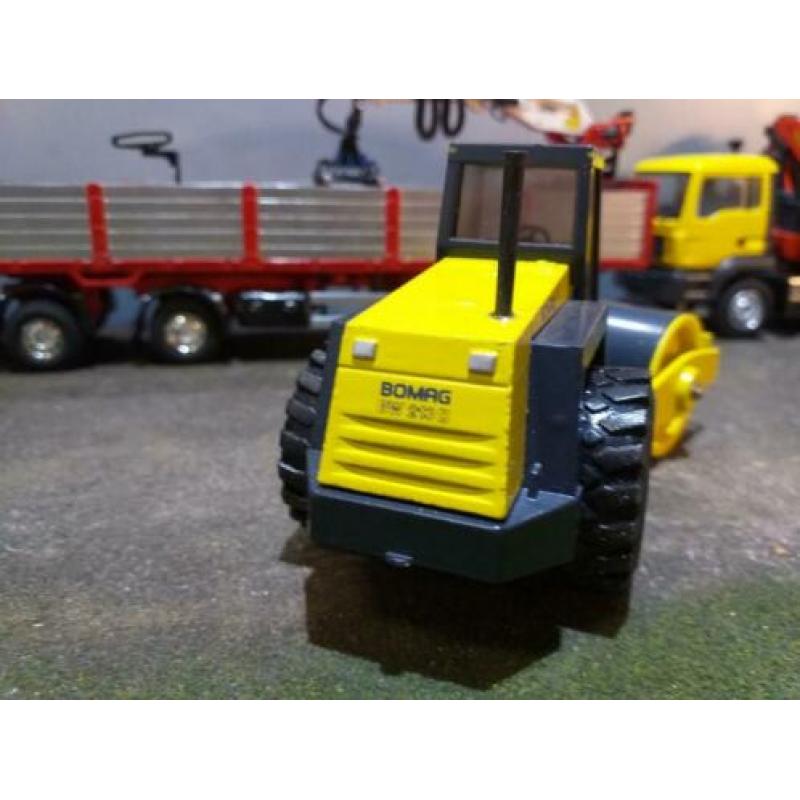 Bomag bw213 d wals 1:50