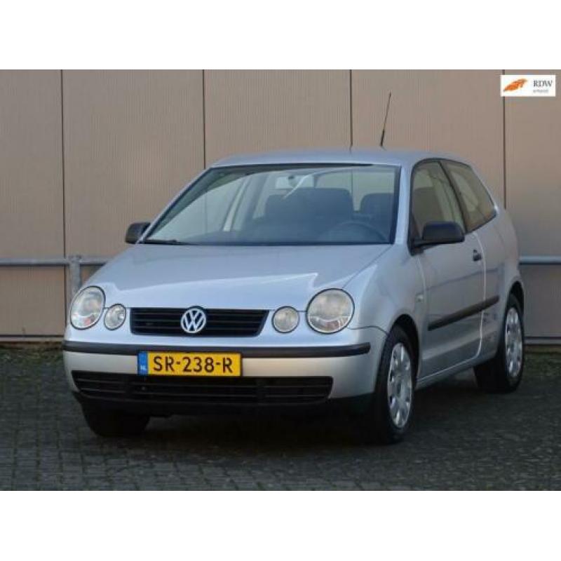 Volkswagen Polo 1.2-12V Comfortline APK /AIRCO/ BJ2003