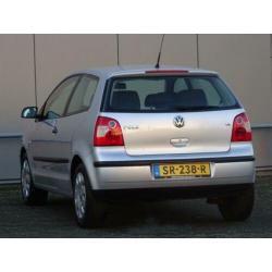 Volkswagen Polo 1.2-12V Comfortline APK /AIRCO/ BJ2003