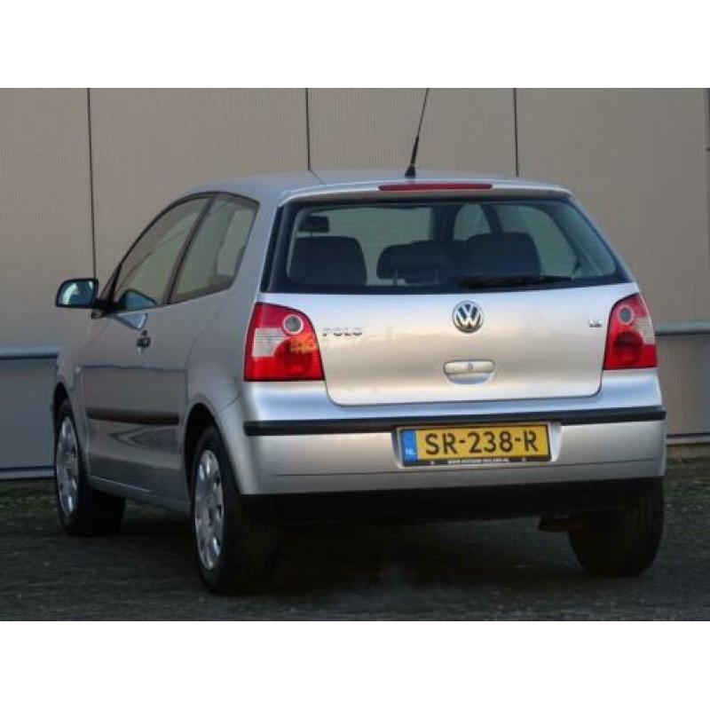 Volkswagen Polo 1.2-12V Comfortline APK /AIRCO/ BJ2003