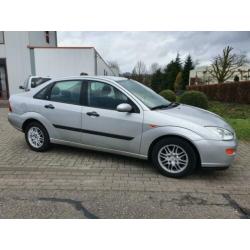 Ford FOCUS 1.6 16V GHIA