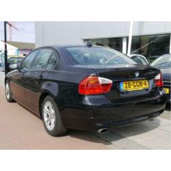 BMW 3 Serie 316i Executive - Navigatie