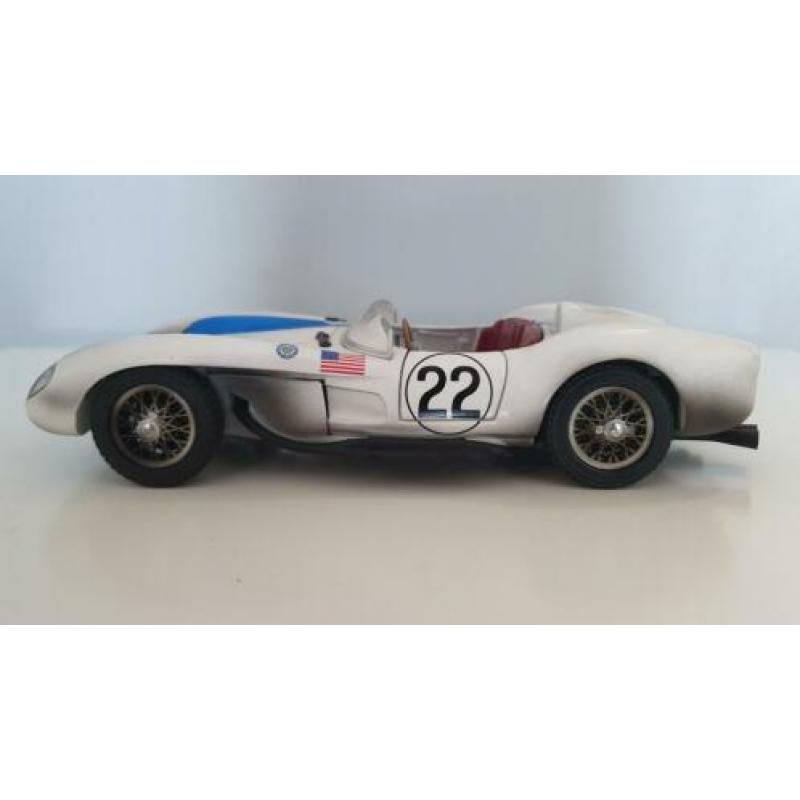 Ferrari 250 Testa Rossa Hot Wheels 1:18