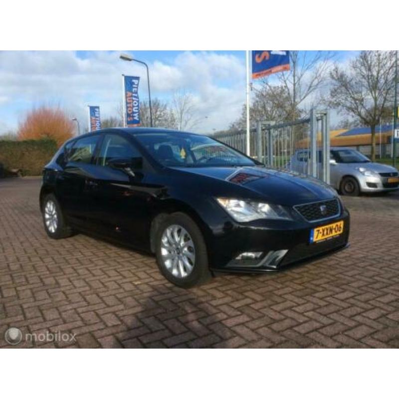 Seat Leon 1.2 TSI Style 5 Deurs climate contr boekjes nap lm