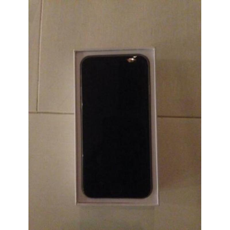 I phone 6+hoesje 64GB