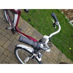 Meisjesfiets 24 inch met 3 versnellingen