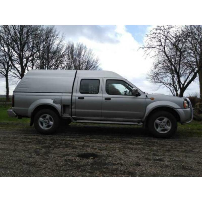 Nissan Navara Pick-UP 2.5 DI Double-cab 4WD 2004 ,weinig km