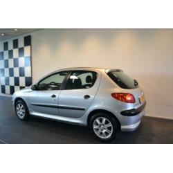 Peugeot 206 1.4 X-DESIGN 5DRS. ELEK. RAMEN LM-VELGEN