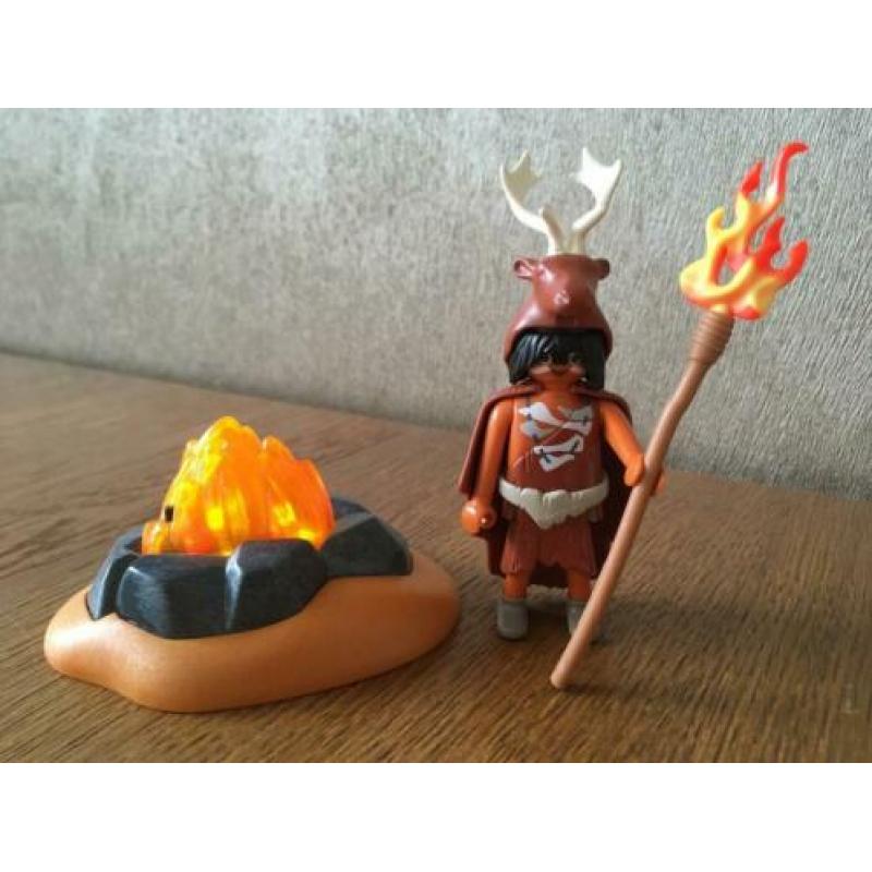 Playmobil holbewoner met vuurtje oertijd