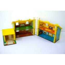 Fisher Price Play Family House