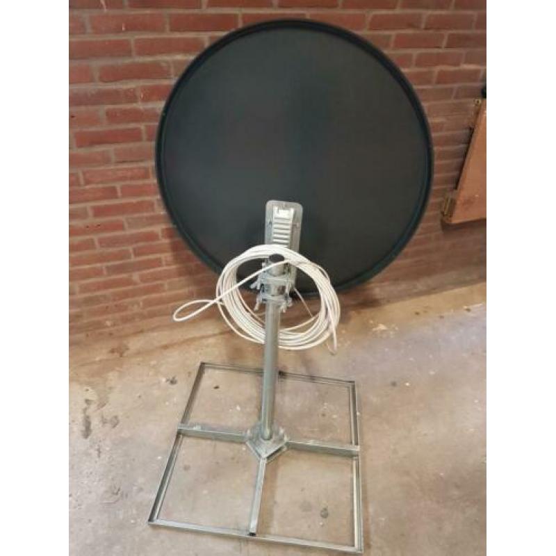 Triax schotel antenne diameter 74cm