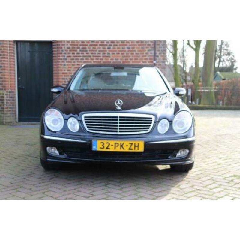 Mercedes-Benz E-Klasse 320 (224PK) Avantgarde AUT LEER/NAVI/