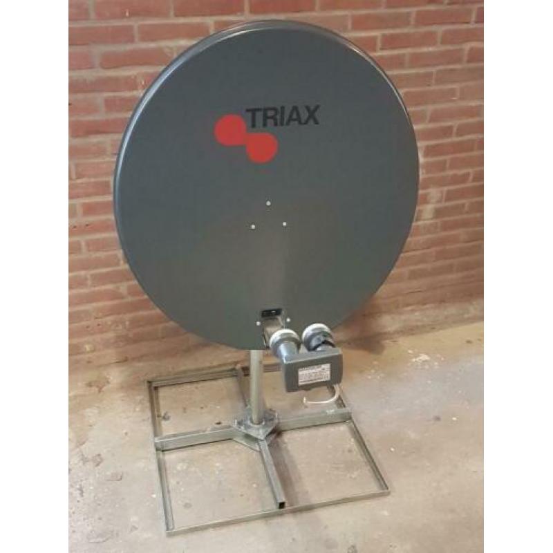 Triax schotel antenne diameter 74cm