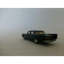 Dinky Toys Desoto Fireflite police zwart.