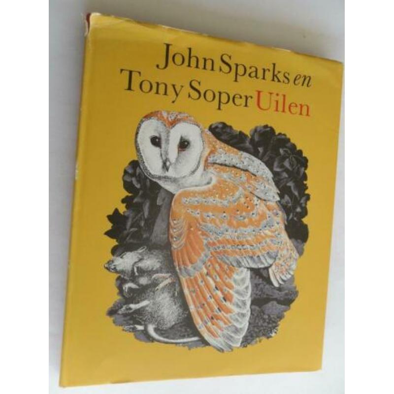 UILEN door John Sparks en Tony Soper