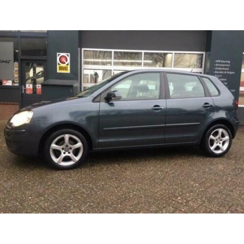 Volkswagen POLO 1.4 16V 80PK OPTIVE, LMV, Airco, zeer netje