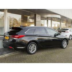 Hyundai i40 Wagon 1.7 CRDi Business Edition / TREKHAAK / NAV