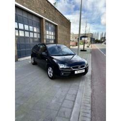 Ford Focus 1.6 74KW 3D 2005 Zwart