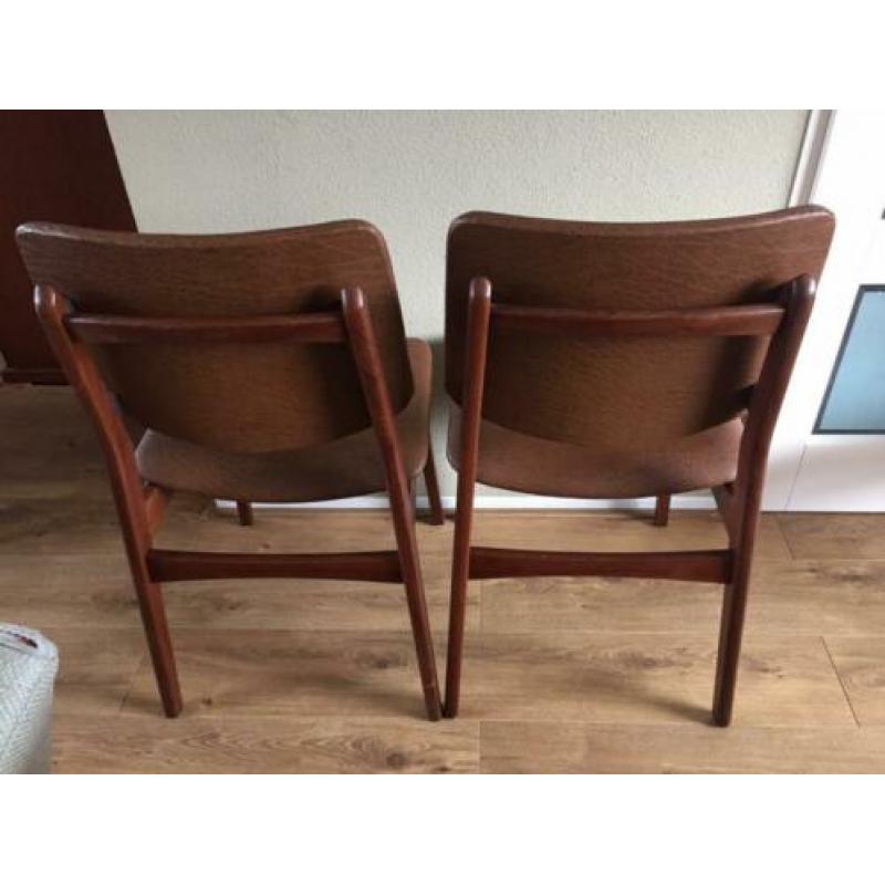 2 mooie vintage teak Webe stoelen jaren 60