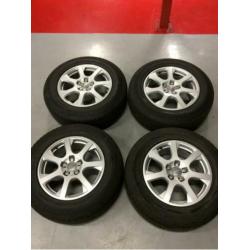 17'' originele Audi Q5 velgen 5x112 + All Season Banden