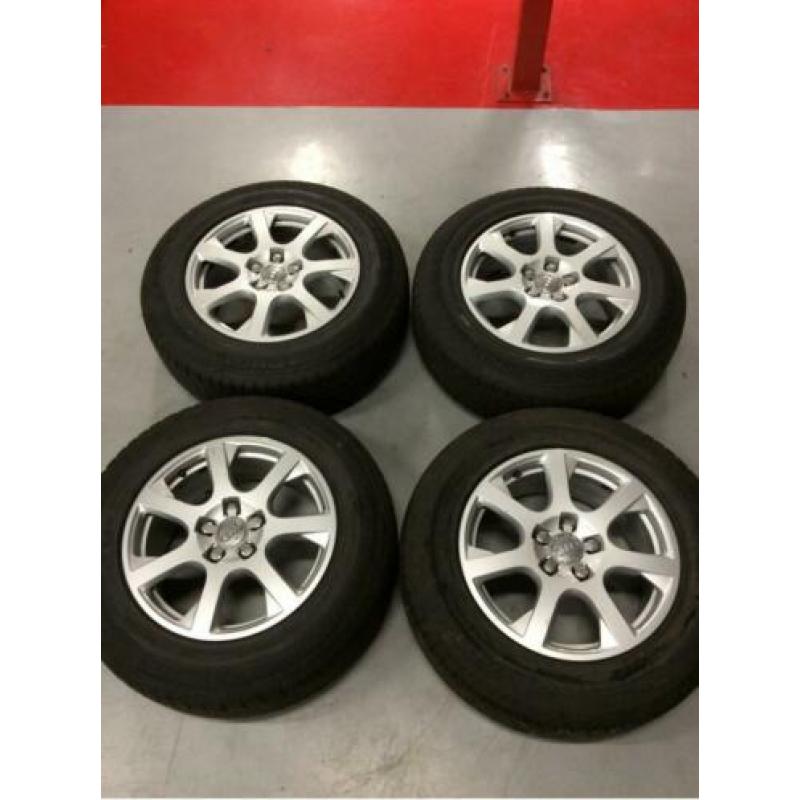 17'' originele Audi Q5 velgen 5x112 + All Season Banden