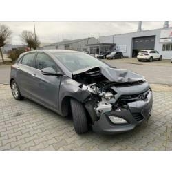 Hyundai I30 1.6 crdi 2012 Vol Opties