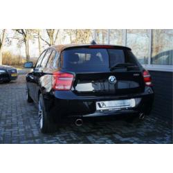 BMW 1-serie 116i Executive Navi|Clima|Cruis|PDC 136PK Zwart