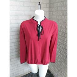 Nette rode blouse van Studio Anneloes maat XL