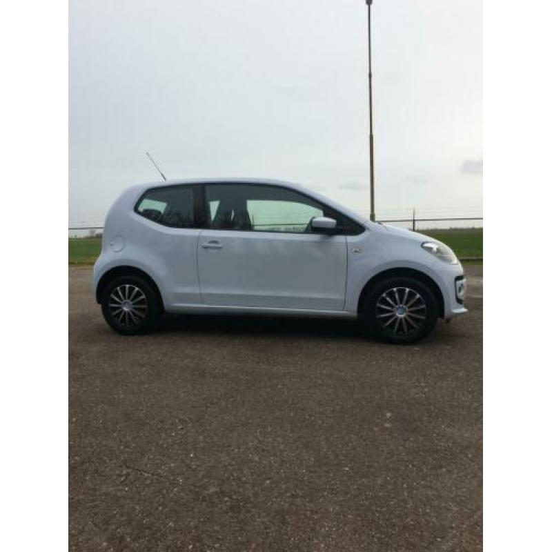 Volkswagen UP! 1.0 44KW 2012 Wit