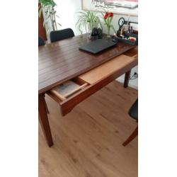 Eetkamertafel / werktafel / hobbytafel met grote lade