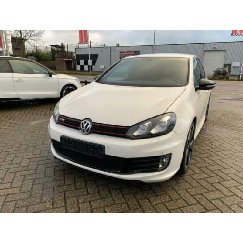 Volkswagen Golf 2.0 GTI Edition 35