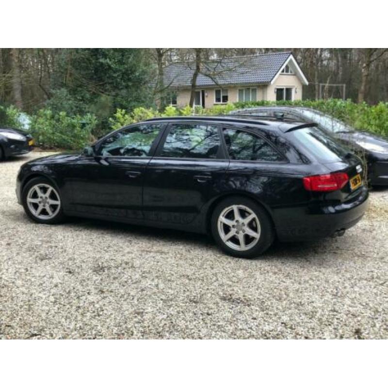 Audi A4 2.0 TDI 105KW Avant Multitronic 2009 Zwart