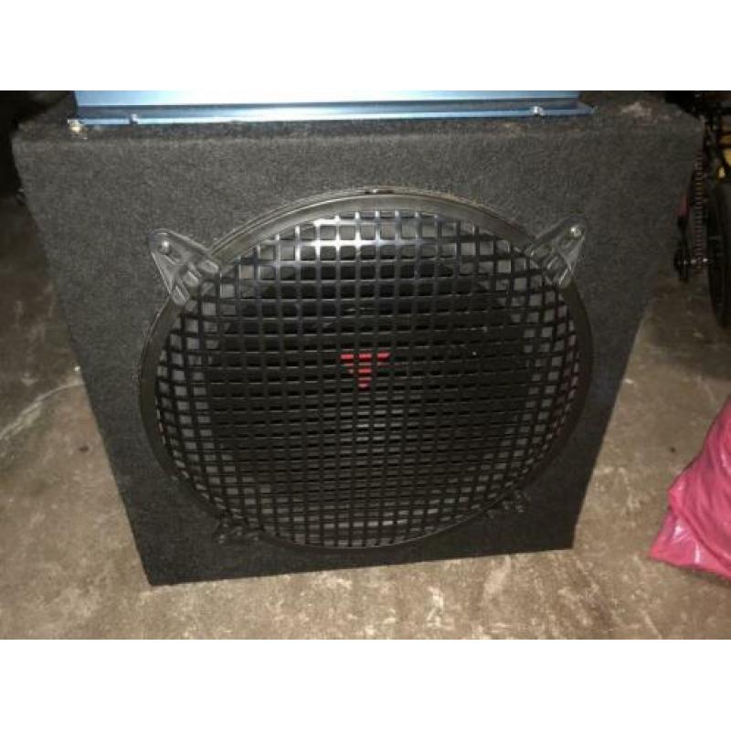 Subwoofer 600watt + 280watt versterker