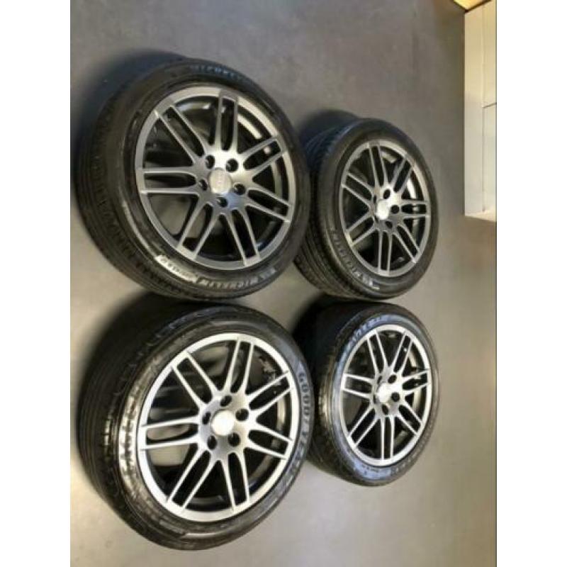 17 inch RS4 velgen A3/A4 225/45/17 ET45 titanium kleur!