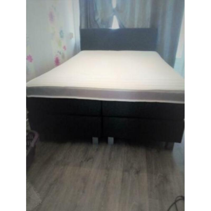 ISA Box Spring 140x200