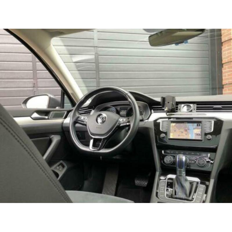 Volkswagen Passat Variant 1.4 TSI GTE Highline NL Auto/Panor