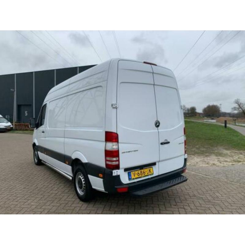 Mercedes-Benz Sprinter 210 CDI 3-pers. L2H2