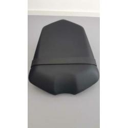 Yamaha FZ1 buddy seat