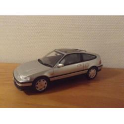 Honda CR-X MKdl Silver 1/18 OT252 UVI