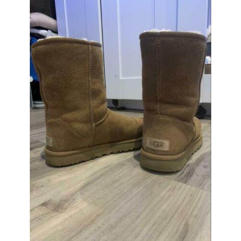 Uggs maat 39