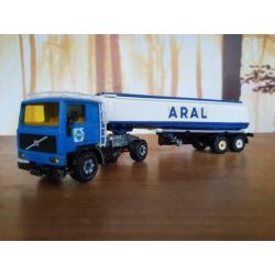 Siku Volvo F10 Aral tankwagen tank 1:55