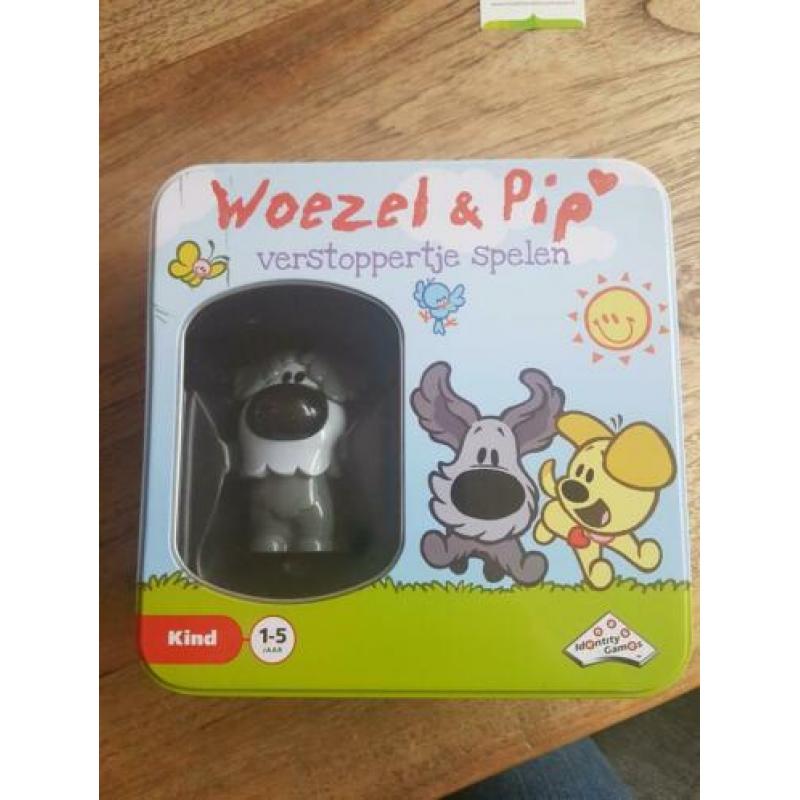 Woezel speelt verstoppertje